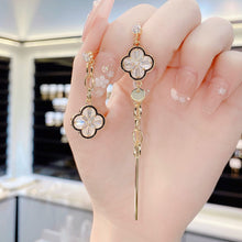 Load image into Gallery viewer, Four Leaf Flower Tassel Earrings

